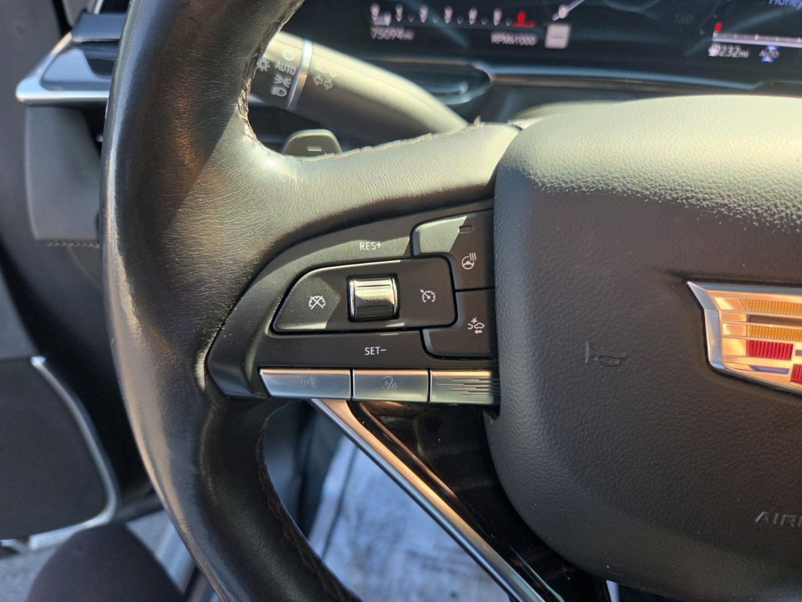2023 Cadillac Escalade Sport