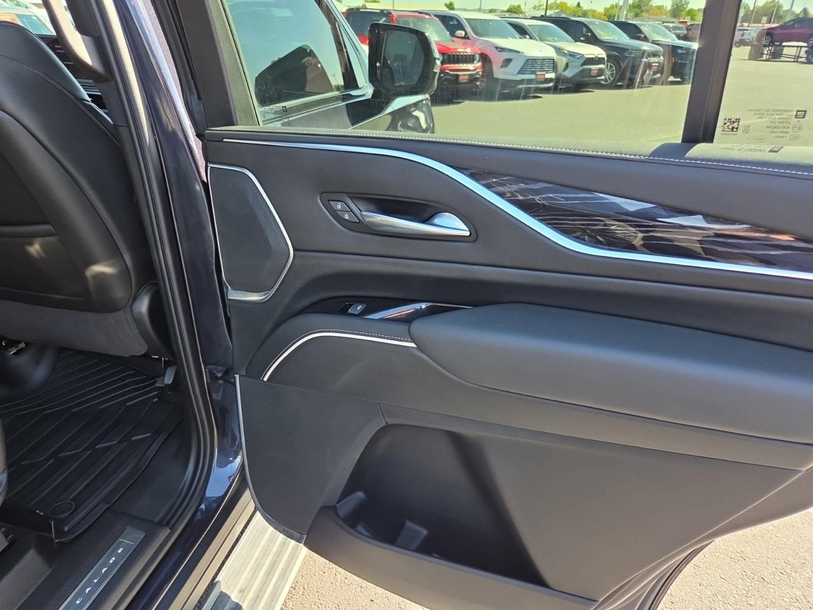 2023 Cadillac Escalade Sport