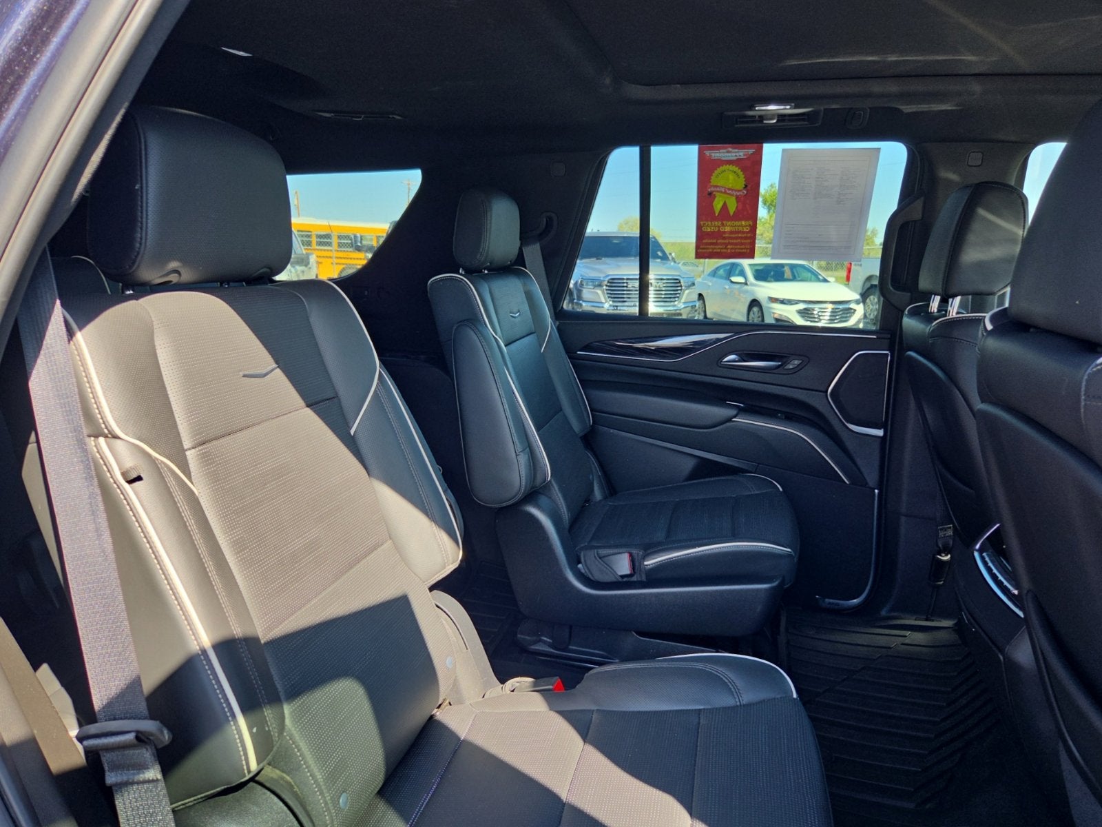 2023 Cadillac Escalade Sport