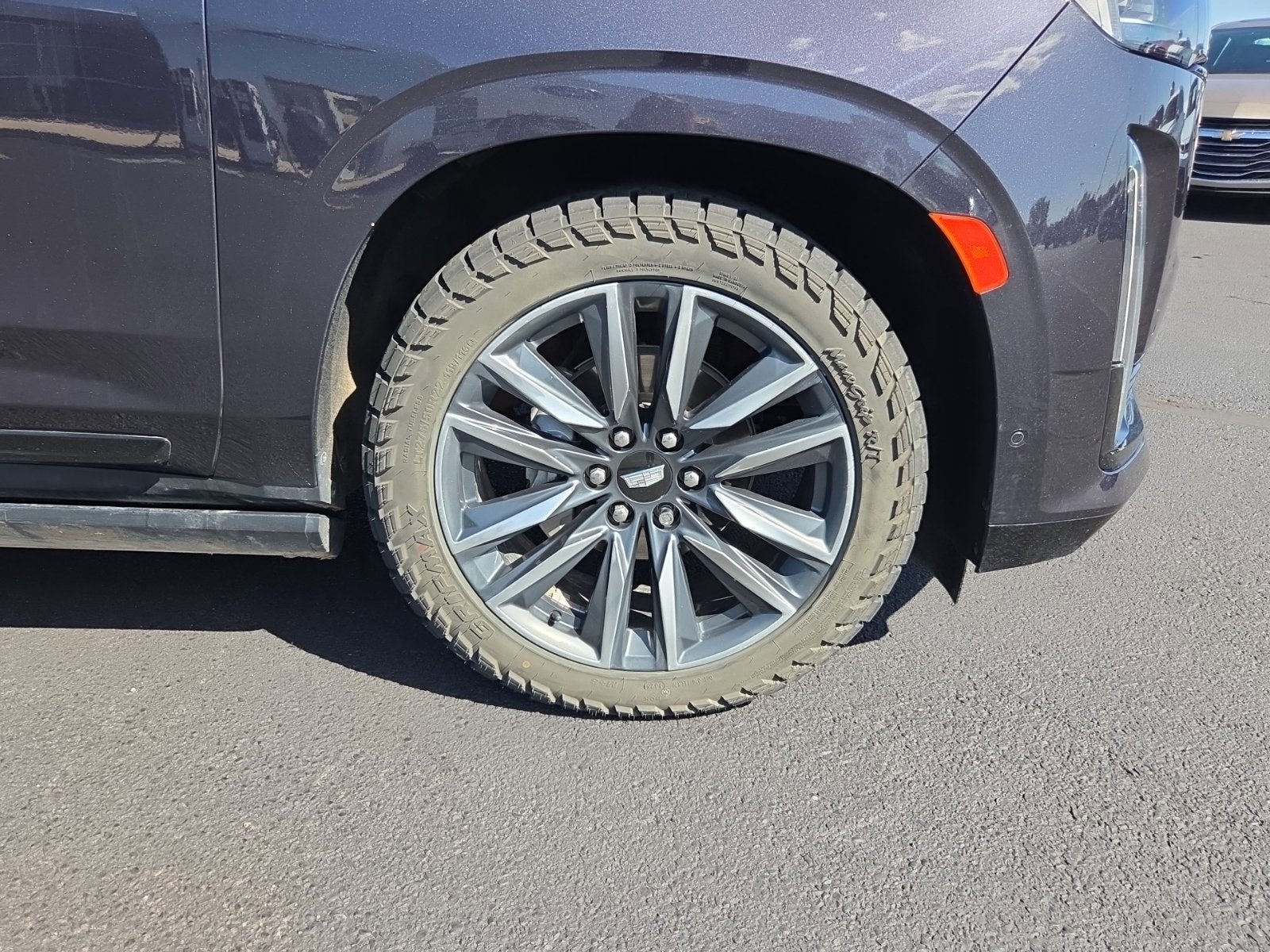 2023 Cadillac Escalade Sport